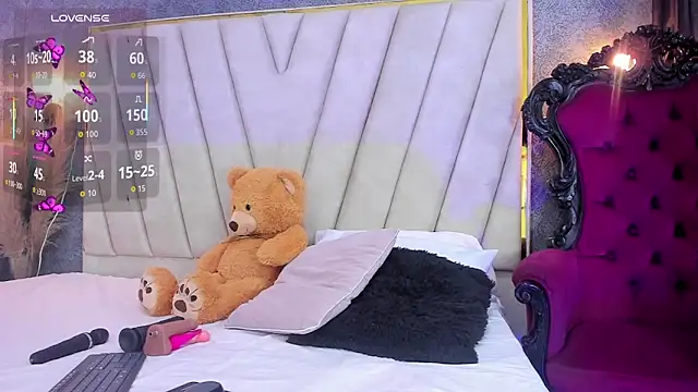 AmyStar1 online show from October 2025 09:35:02 PM