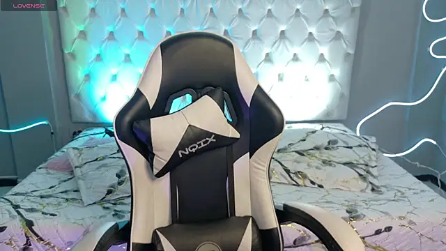 Snapshot of Megan__cole1 chatting on October 2025 03:49:02 AM Megan cole1 online show from October 2025 03:49:02 AM