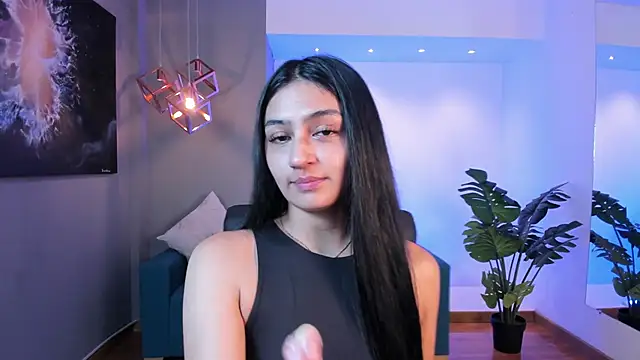 AidaJones online show from October 2025 11:21:02 AM