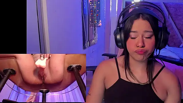 Gina Kurt online show from November 2025 02:10:02 AM