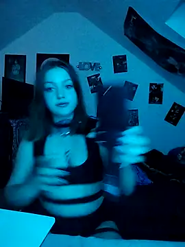 Amatrice X online show from May 2026 08:39:01 PM
