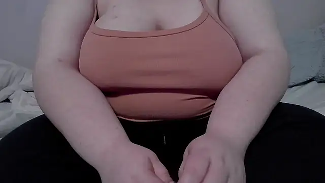 sarahcakes223 online show from January 2026 12:27:01 AM