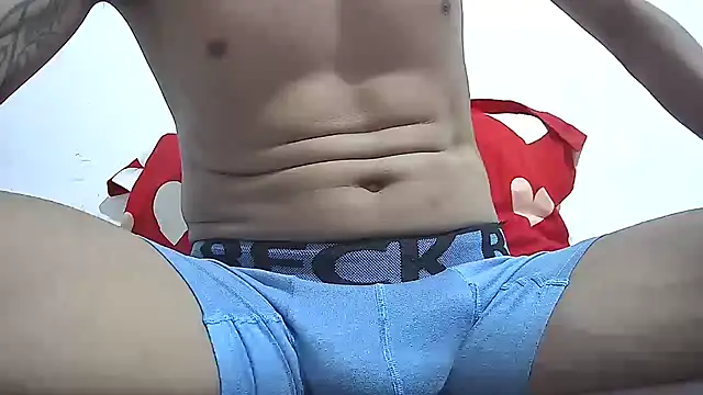 IsaXander743 online show from November 2025 09:16:02 PM