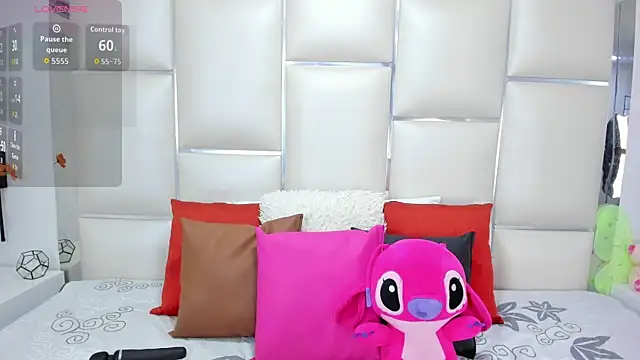 Snapshot of JessieAdamss chatting on December 2025 08:26:01 PM JessieAdamss online show from December 2025 08:26:01 PM