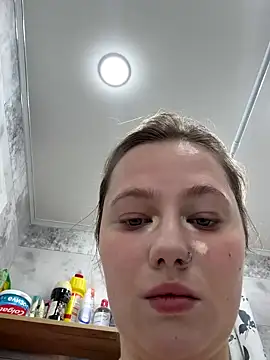 MikotoMisaka online show from November 2025 04:05:01 PM