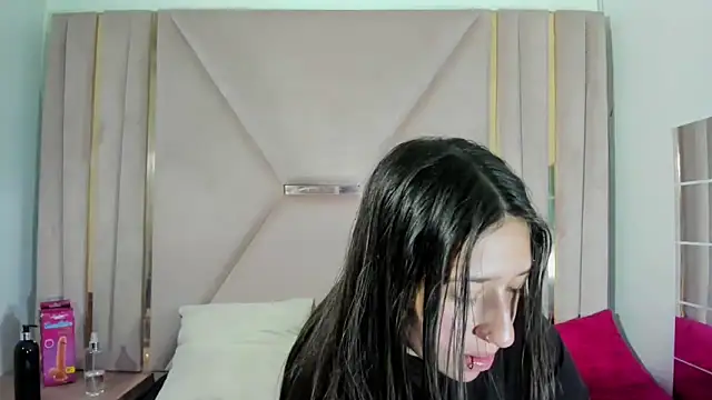 Snapshot of venusmorgan chatting on September 2025 04:30:01 PM venusmorgan online show from September 2025 04:30:01 PM