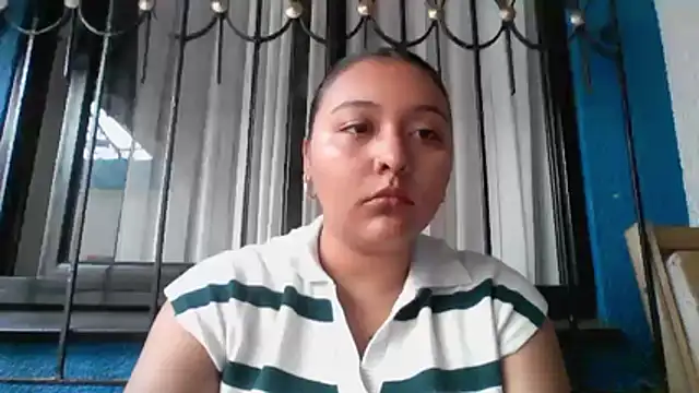 Snapshot of ALANA_150 chatting on April 2026 02:12:02 PM ALANA 150 online show from April 2026 02:12:02 PM
