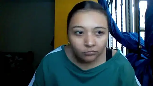 Snapshot of ALANA_150 chatting on May 2026 01:28:01 PM ALANA 150 online show from May 2026 01:28:01 PM
