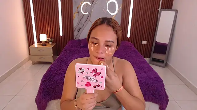 lina fajardo22 online show from September 2025 12:54:01 PM