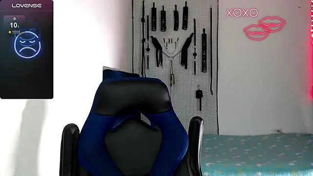 Snapshot of dylan_apol0 chatting on October 2025 04:01:02 AM dylan apol0 online show from October 2025 04:01:02 AM