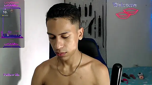 Snapshot of dylan_apol0 chatting on October 2025 05:59:01 AM dylan apol0 online show from October 2025 05:59:01 AM