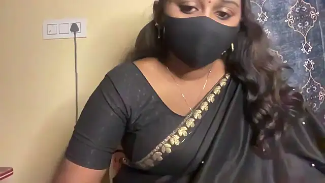 Pavani-Sexy online show from February 2026 05:57:02 PM