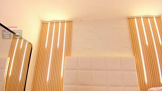 Elody rousse online show from November 2025 12:26:01 PM