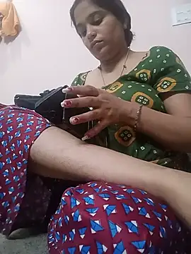 Snapshot of Trisha_71 chatting on July 2026 01:58:33 AM Trisha 71 online show from July 2026 01:58:33 AM