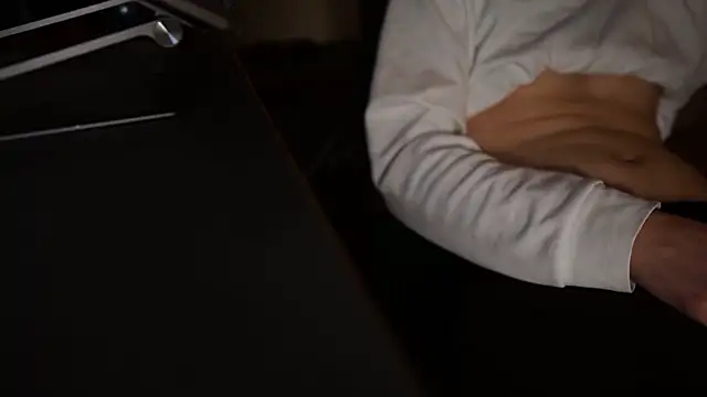 riku velvet online show from April 2026 03:30:02 PM