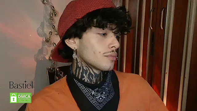 Snapshot of Mihail_leroy chatting on September 2025 03:39:01 AM Mihail leroy online show from September 2025 03:39:01 AM