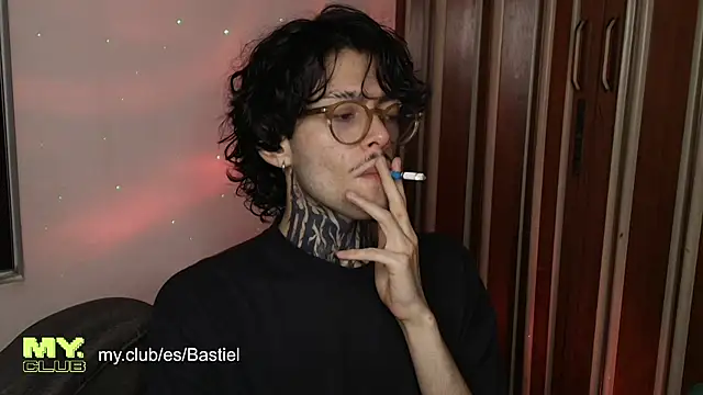 Mihail leroy online show from April 2026 02:58:01 AM