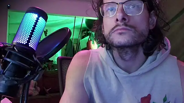 Snapshot of MasterDaddyCool chatting on October 2025 04:16:02 AM MasterDaddyCool online show from October 2025 04:16:02 AM