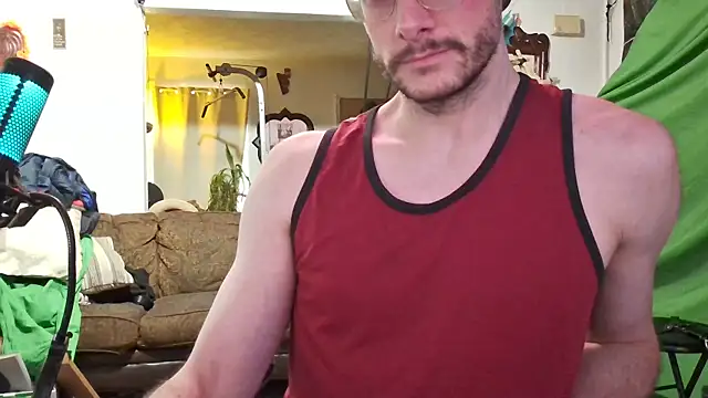 Snapshot of MasterDaddyCool chatting on October 2025 06:42:02 PM MasterDaddyCool online show from October 2025 06:42:02 PM