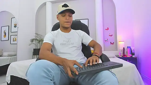 Ricky Owens1 online show from October 2025 08:46:02 PM