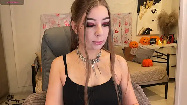 Yummy Jane online show from October 2025 01:20:02 AM