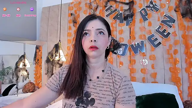 Snapshot of Anantaa_ chatting on October 2025 11:33:02 AM Anantaa online show from October 2025 11:33:02 AM