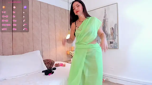 Snapshot of Anantaa_ chatting on November 2025 11:44:02 AM Anantaa online show from November 2025 11:44:02 AM