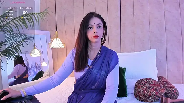 Snapshot of Anantaa_ chatting on December 2025 01:31:01 PM Anantaa online show from December 2025 01:31:01 PM