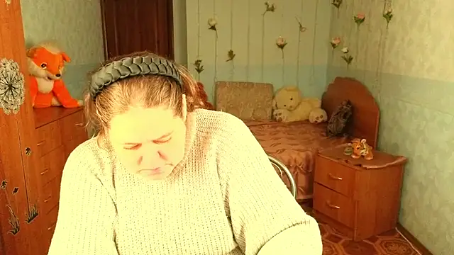 Audrey Aura online show from December 2025 05:23:01 AM