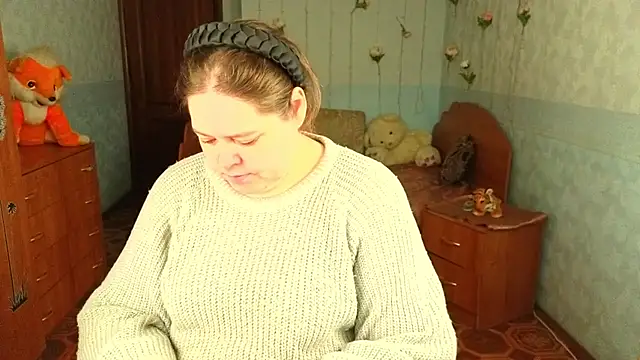 Audrey Aura online show from December 2025 06:07:02 AM