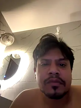 Snapshot of Rishab3193 chatting on September 2025 12:11:01 AM Rishab3193 online show from September 2025 12:11:01 AM