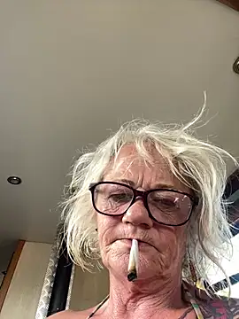 ladyboatlady online show from June 2026 01:53:02 PM