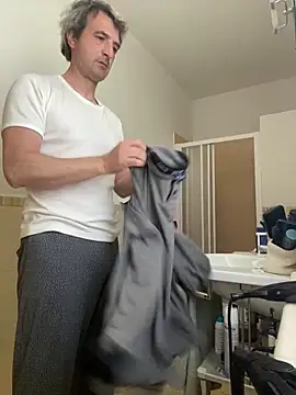 sasatimido online show from April 2026 05:44:02 AM