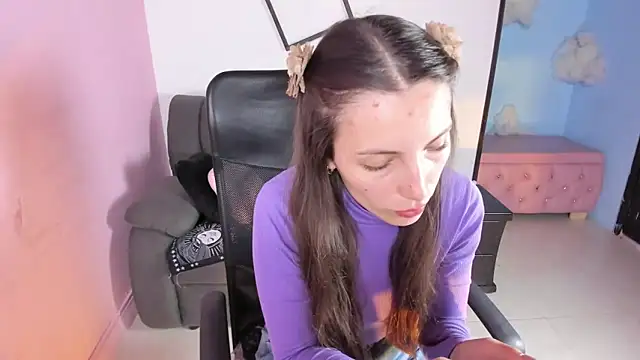 paula miler1 online show from February 2026 01:39:01 PM