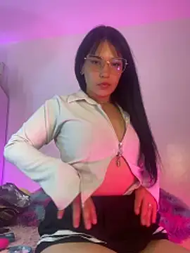 Snapshot of Hadid_Jimenez_ chatting on June 2026 05:34:01 AM Hadid Jimenez online show from June 2026 05:34:01 AM