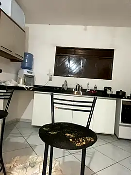 Snapshot of moranguito_hot chatting on December 2025 01:48:02 AM moranguito hot online show from December 2025 01:48:02 AM