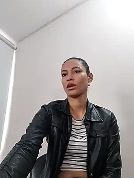 Snapshot of SofiaDelicia chatting on October 2025 02:05:01 PM SofiaDelicia online show from October 2025 02:05:01 PM