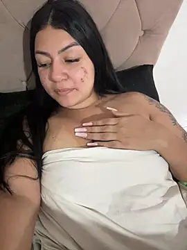 Snapshot of julianamascarada chatting on September 2025 05:35:01 PM julianamascarada online show from September 2025 05:35:01 PM