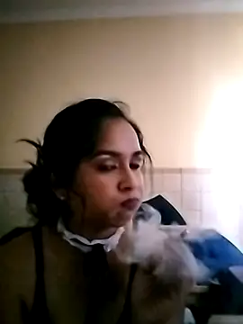 Snapshot of cute_indianxo chatting on February 2026 12:48:02 PM cute indianxo online show from February 2026 12:48:02 PM