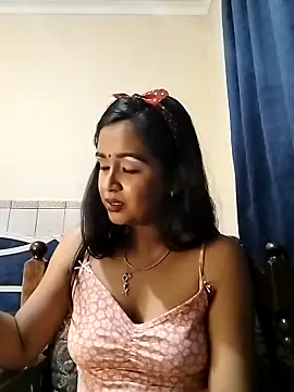 Snapshot of cute_indianxo chatting on February 2026 05:53:02 PM cute indianxo online show from February 2026 05:53:02 PM