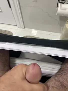 Heros2000 online show from January 2026 06:50:01 AM