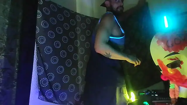 DjDiCKmannOnE online show from July 2026 11:28:01 AM
