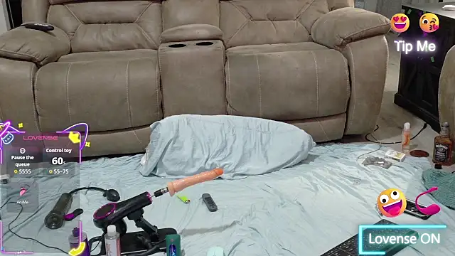 danoo84 online show from October 2025 04:19:02 AM