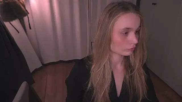 lisa schiele online show from March 2026 08:23:02 PM