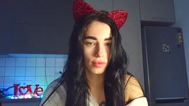 EvaMelnik online show from October 2025 03:11:01 PM