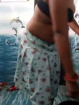 Snapshot of Ur_Lishaa chatting on January 2026 10:17:02 AM Ur Lishaa online show from January 2026 10:17:02 AM