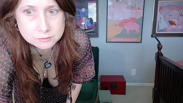Snapshot of MommyGoddessL chatting on July 2026 09:21:01 PM MommyGoddessL online show from July 2026 09:21:01 PM
