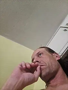 Snapshot of Danny19867 chatting on October 2025 02:42:01 AM Danny19867 online show from October 2025 02:42:01 AM