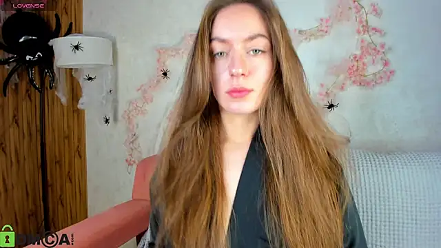 Agnes Wells online show from October 2025 09:22:01 AM