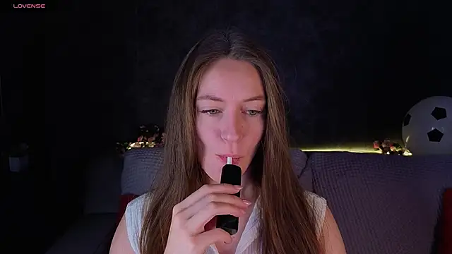Agnes Wells online show from June 2026 01:09:01 AM